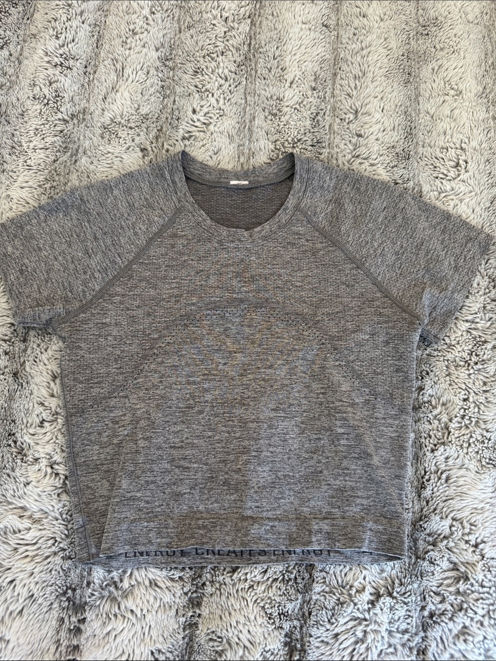 Lululemon Swiftly Tech Cropped Short Sleeve Shirt 2.0 grey SLTE/WHT Size 4